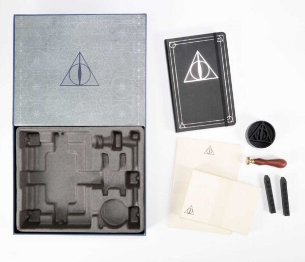 Harry Potter: Deluxe Stationary Set The Deathly Hallows